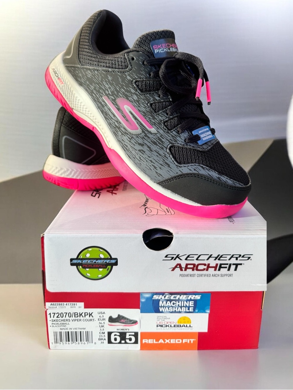 Pickleball Skechers Women's Black & Pink Arch Fit Athletic Sneakers